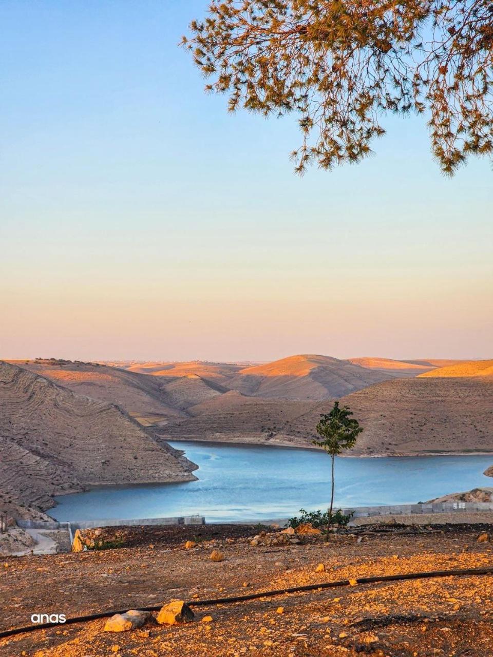 Wadi Al-Wala View Camp Hotel Madaba Exterior foto