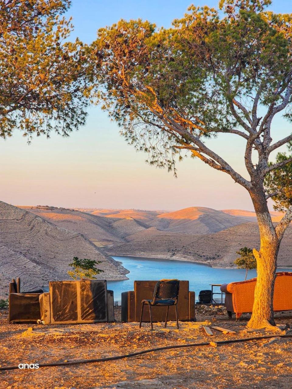 Wadi Al-Wala View Camp Hotel Madaba Exterior foto
